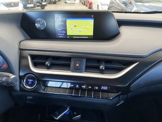 Lexus UX 2.0 250H Business Navigation 184cv Hybrid