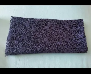 Centrotavola blu in pizzo