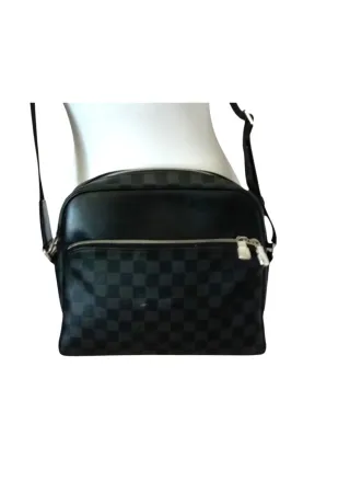 Louis Vuitton Daytona Reporter Bandolera Negra/Gri
