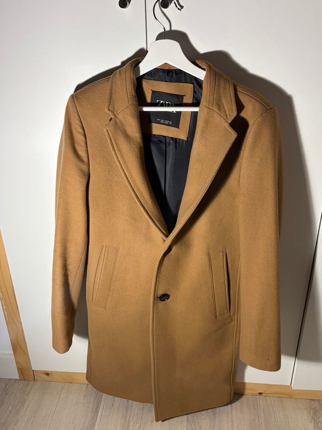 Abrigo Zara Marrón Hombre