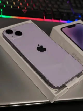 iPhone 14 Plus Lila Pastel