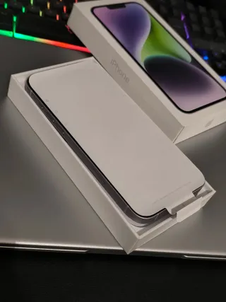 iPhone 14 Plus Lila Pastel