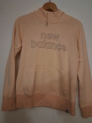 Sudadera con capucha beige y naranja