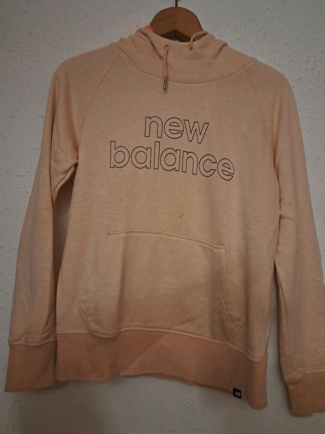 Sudadera con capucha beige y naranja