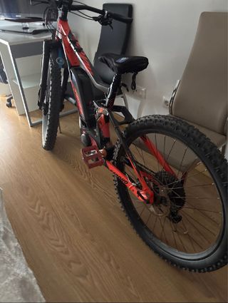 Bicicleta Eléctrica KTM .tija regulable hidráulica