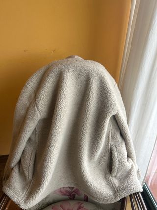 Chaquetón borrego Pull&Bear Beige