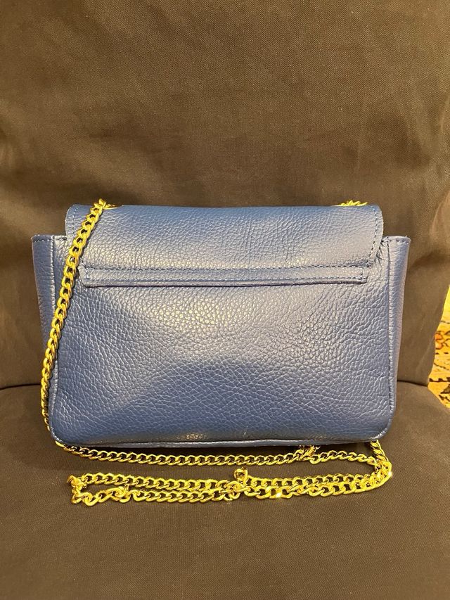 Borsa blu a tracolla