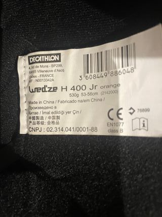 REBAJADO. Casco y pantalón esquí niño + manoplas