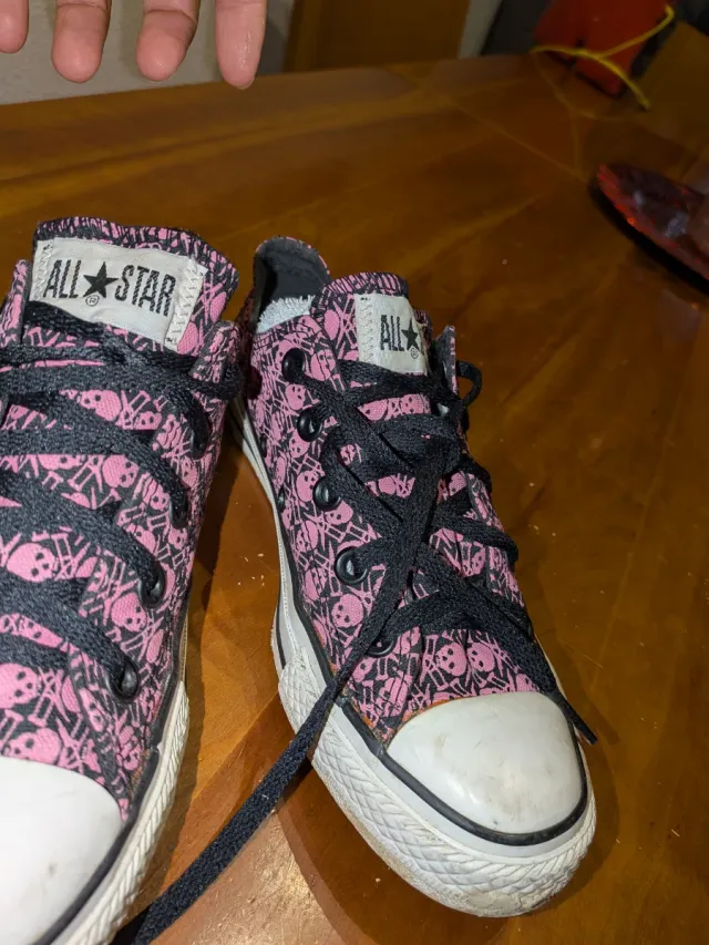 Zapatillas. Converse All Star Talla 36