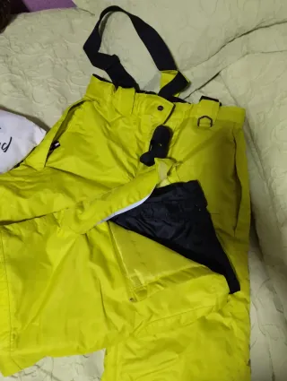 Pantalón de nieve para niñ@s. Talla 7 años