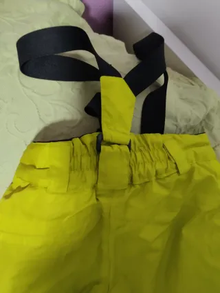 Pantalón de nieve para niñ@s. Talla 7 años