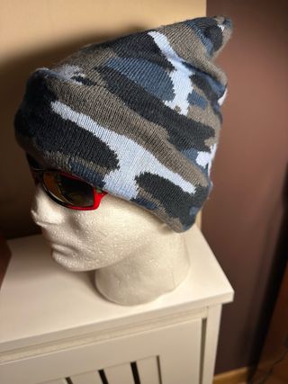 Gorro de lana camuflaje azul y gris