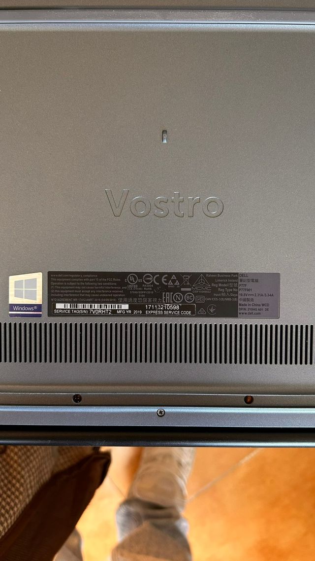 Portatile Dell Vostro 15 16GB RAM + Caricabatterie