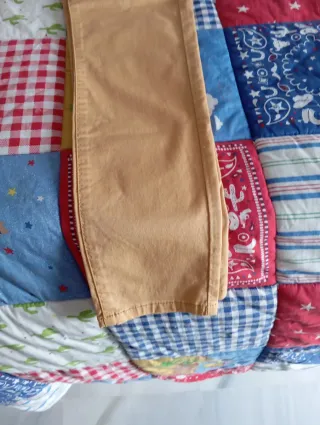 Pantalón Lois Skinny Fit Talla 32 Mostaza, nuevo!!