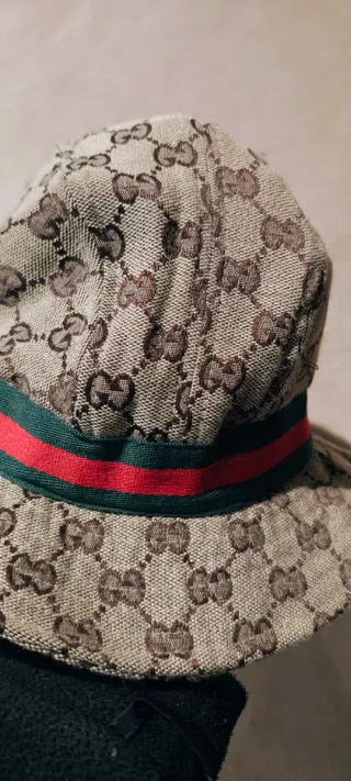 Cappello Beige GG Supreme