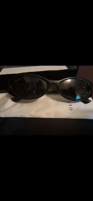Gafas de sol Gucci negras