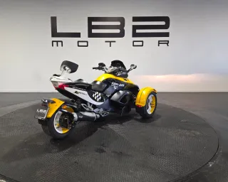 CAN-AM SPYDER ROTAX 990 EDITION
