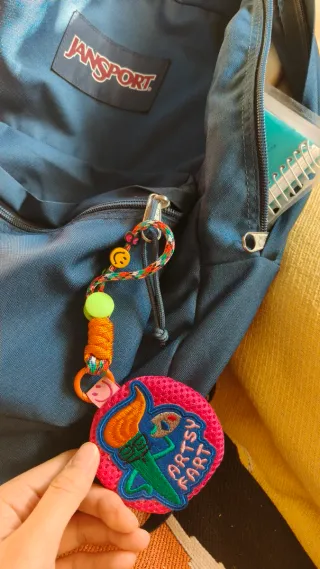 Llavero monedero color vibrante regalodenavidad