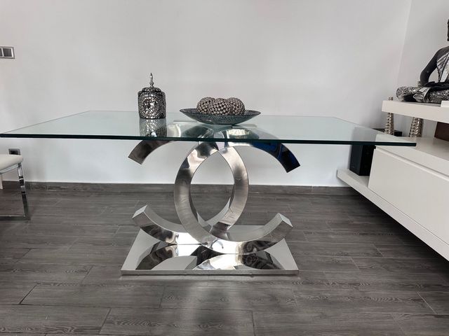 Mesa cristal diseño CC soporte metal