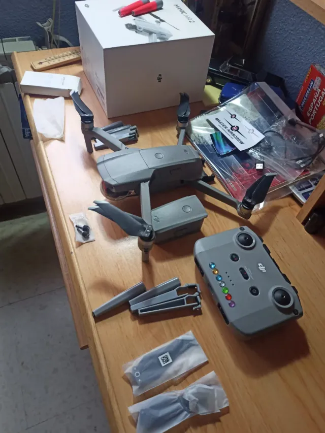 Dron DJI Mavic Air 2