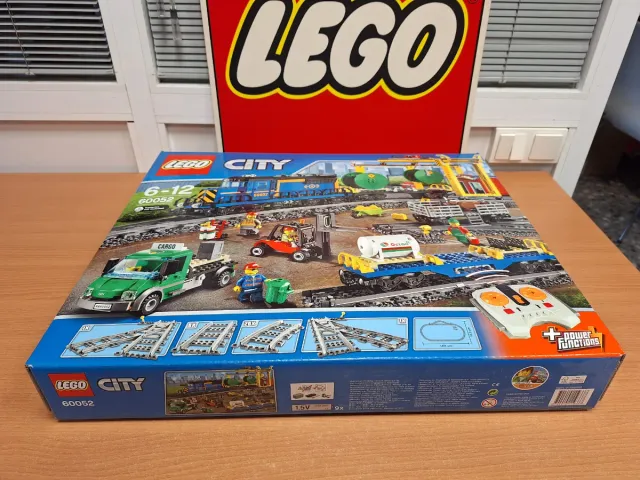 Treno Cargo LEGO CITY 60052 (2014)