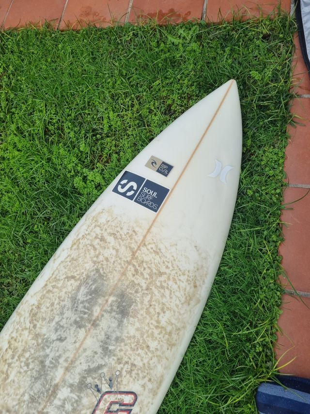 Tabla de Surf con funda, mrca Clayton