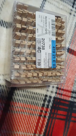 Mini mollette in legno