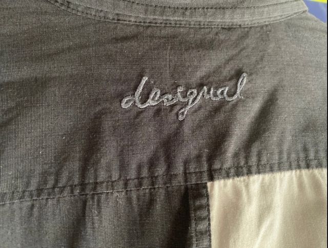 Camisa Desigual Negra y Gris