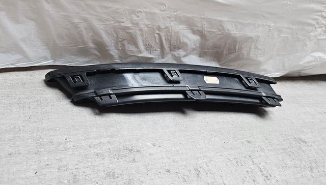 83A807834 EMBELLECEDOR DERECHO PARACHOQUES AUDI Q3