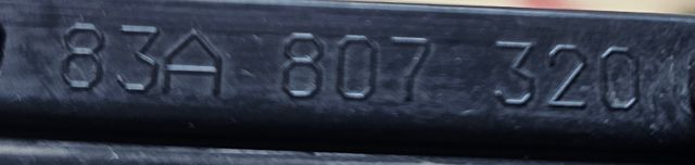 83A807834 EMBELLECEDOR DERECHO PARACHOQUES AUDI Q3