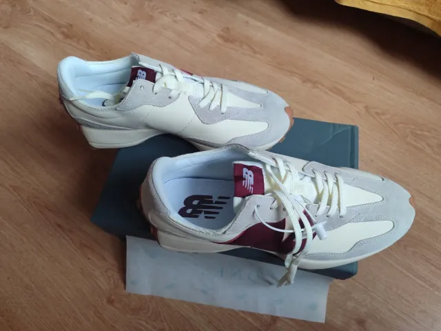 Zapatillas New Balance 327 Talla 45 Burdeos/Rojo