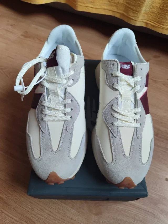 Zapatillas New Balance 327 Talla 45 Burdeos/Rojo