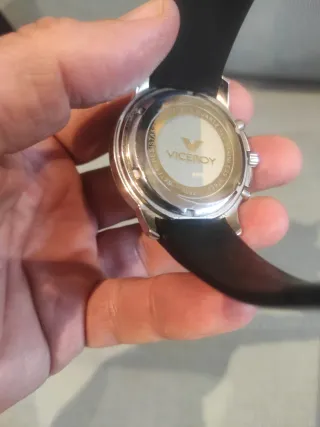 Reloj Caballero Negro y Plateado