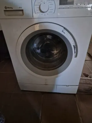 Lavadora Balay. HAY QUE REPARAR