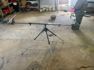 Vendo tripode de 4 patas