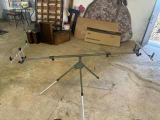 Vendo tripode de 4 patas