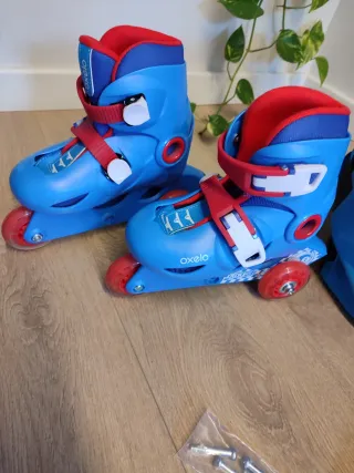 Patines infantiles Oxelo ajustables. T. 26,27,28