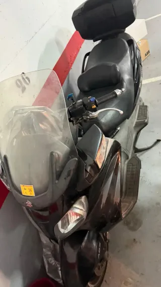 Burgman 650 con ITV recién pasada