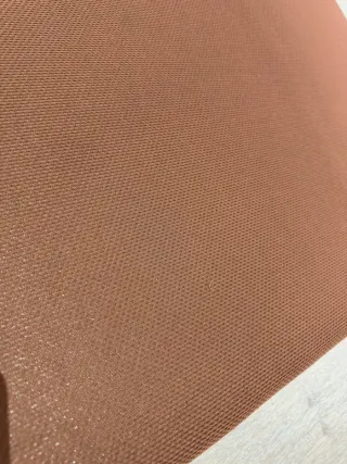 Base tapizada marrón tela