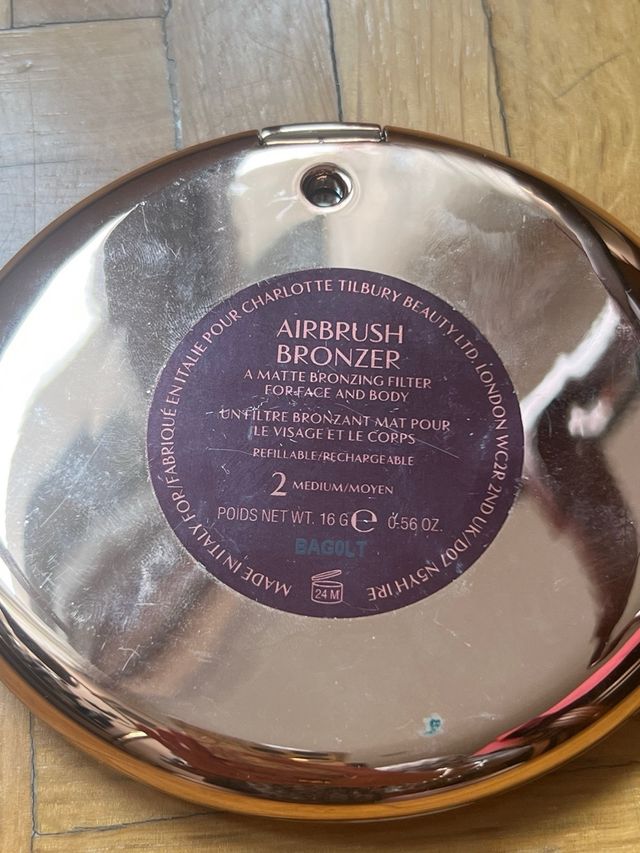 Charlotte Tilbury Airbrush Bronzer Dorado