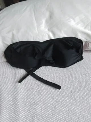 Dos piezas bikini con etiqueta.SOliver/Moda Mare.