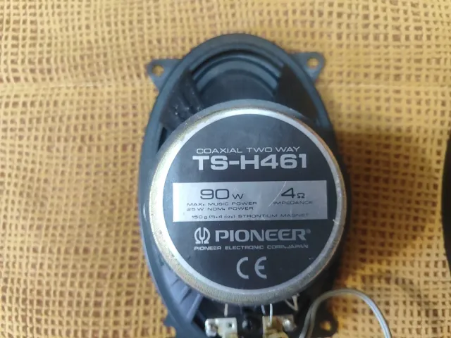 Altavoces Pioneer 90W TS-H461