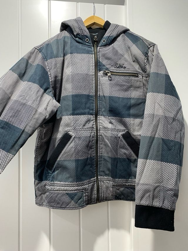 Chaqueta Quiksilver cuadros gris y negro