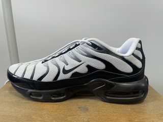 Zapatillas Nike Air Max Plus TN Blancas y Negras