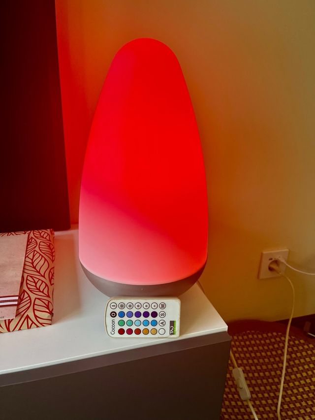 Lámpara multicolor con mando