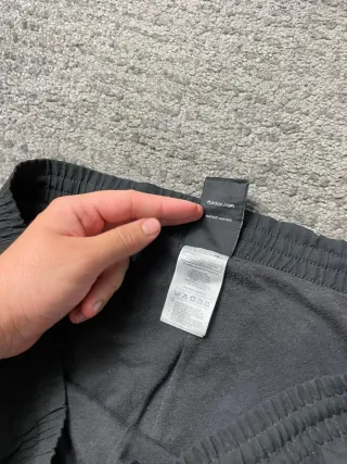 ¡¡OFERTA!! Talla M Pantalón Adidas Impermeable