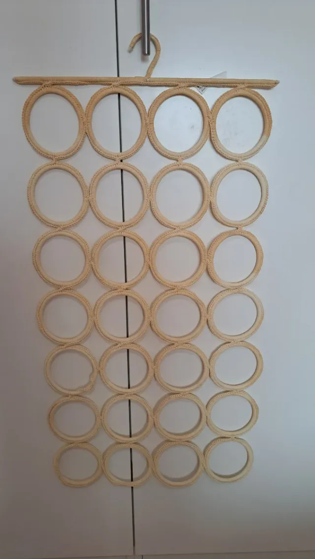 Organizador de pañuelos de ratán