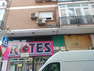 Soy pintor ofrezco mis servicios