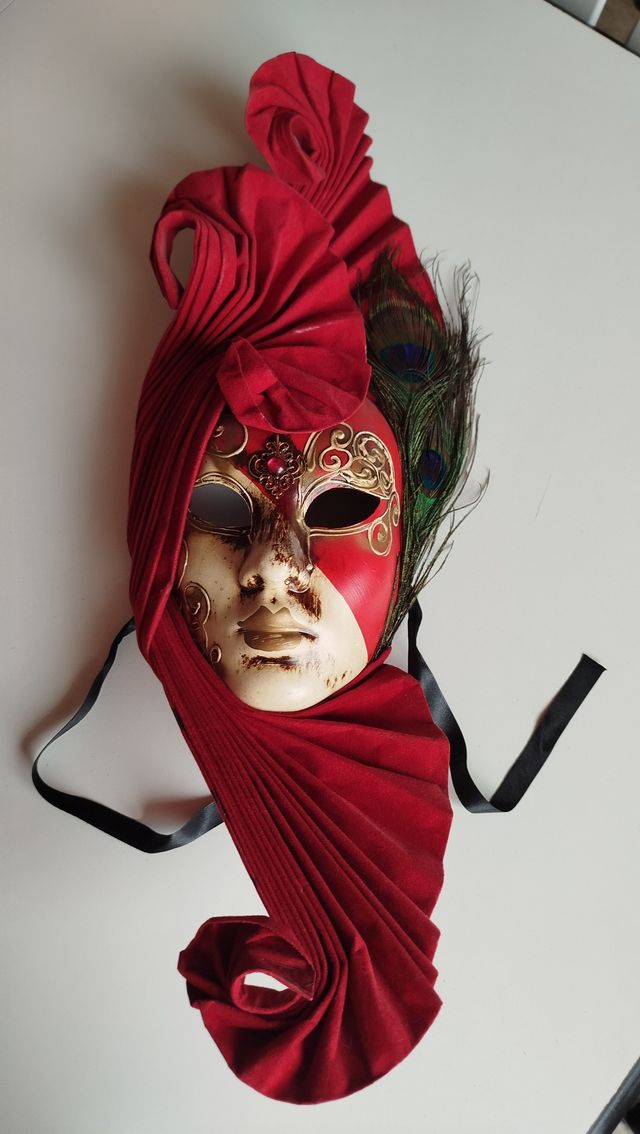 Maschera veneziana originale rossa