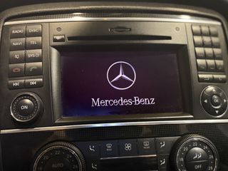 Mercedes-Benz Clase R 2010